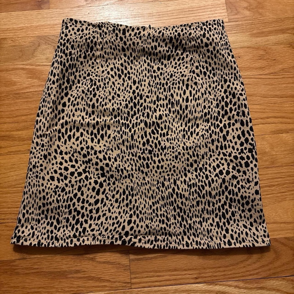 Brandy Melville Black and White Mini Pencil Skirt